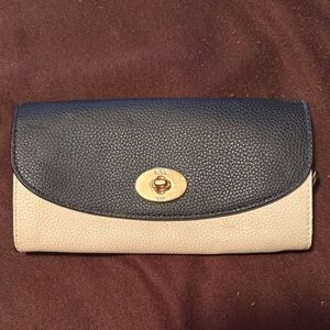 Coach Black and Cream Women's Wallet